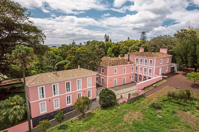 Solar dos Cantos Botanic House & Garden 3