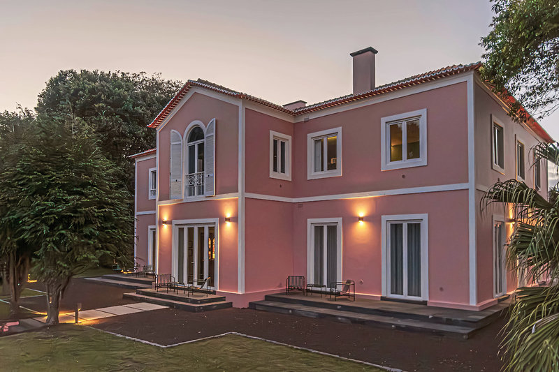 Solar dos Cantos Botanic House & Garden 6