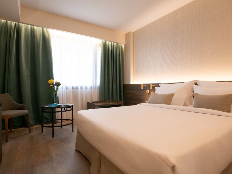 Luwian Athens Hotel 12