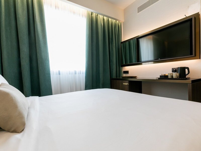Luwian Athens Hotel 14