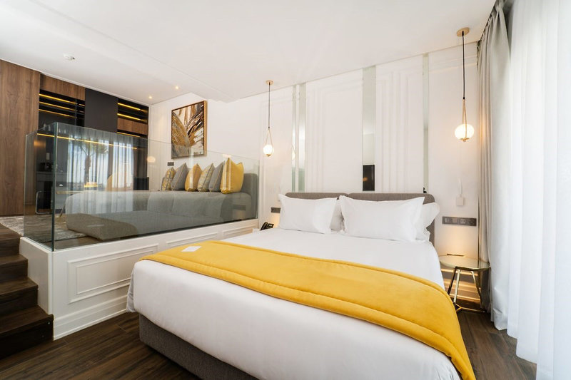Petit Palace Suites Hotel 6