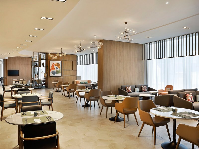 Hilton Garden Inn Dubai Business Bay 11