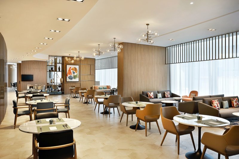 Hilton Garden Inn Dubai Business Bay 3