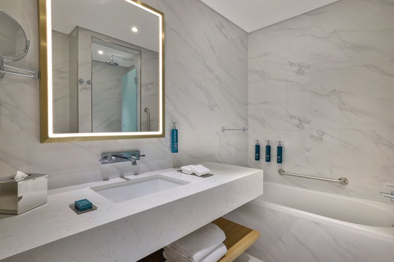 Hilton Garden Inn Dubai Business Bay 12
