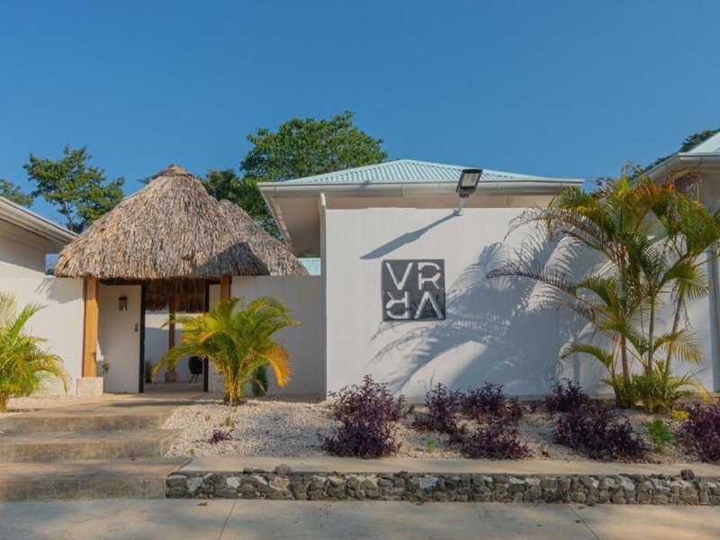 Villas VR Beachwalk Avellanas 1