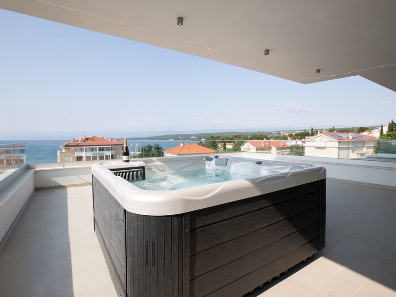 Hadrie Luxury Resort and Villas Azimut 16