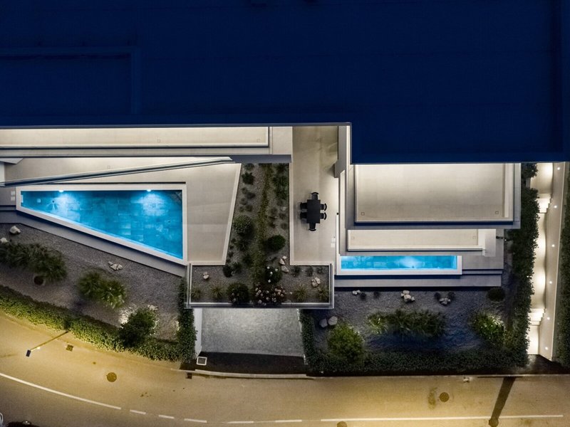 Hadrie Luxury Resort and Villas Azimut 19