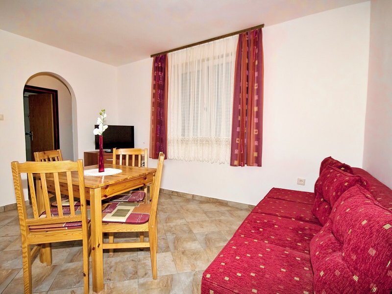 Apartments Snjezana 11