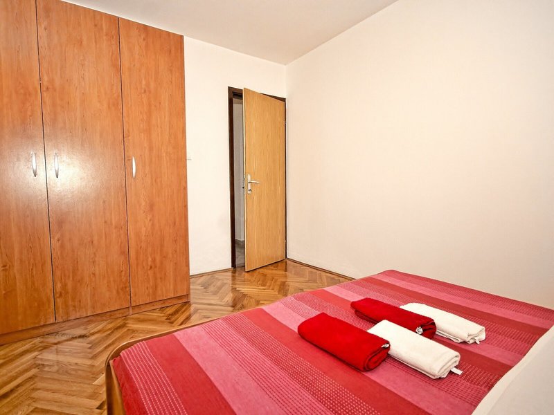 Apartments Snjezana 24