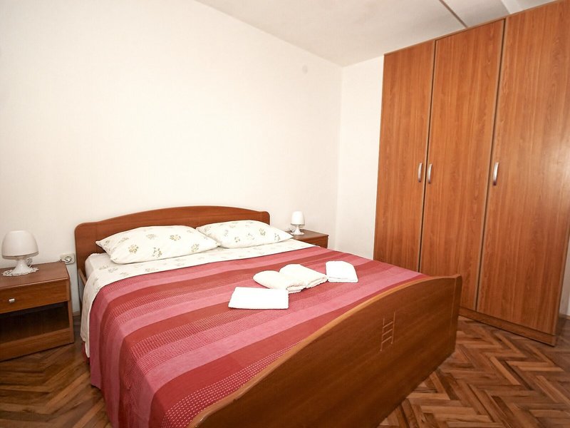 Apartments Snjezana 25