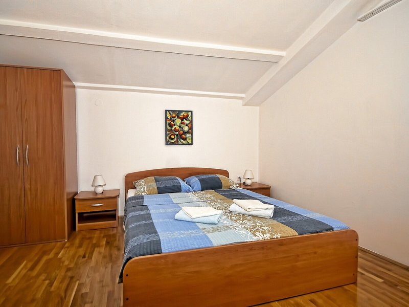 Apartments Snjezana 38
