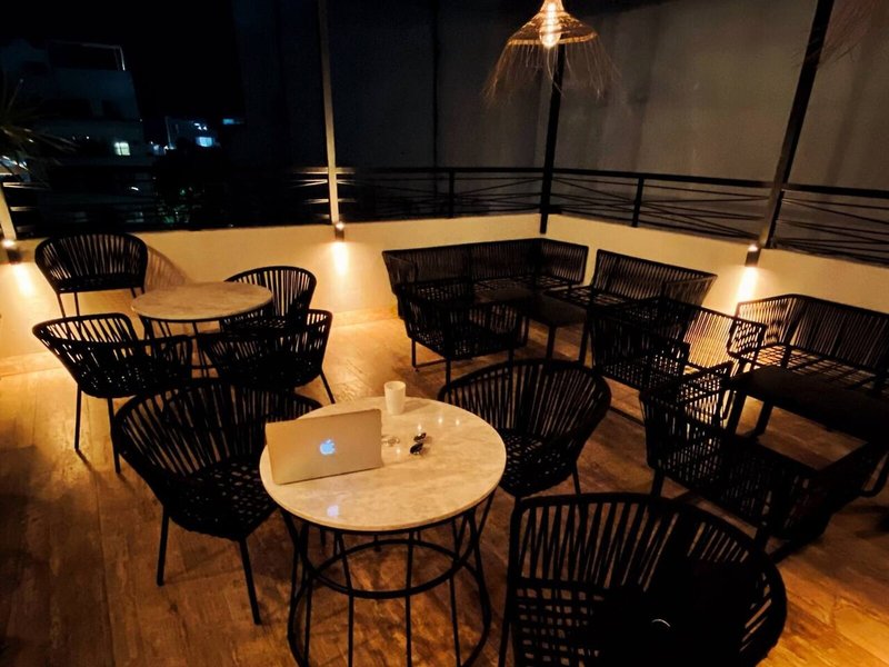 Emiliano 42 Condos Boutique 14