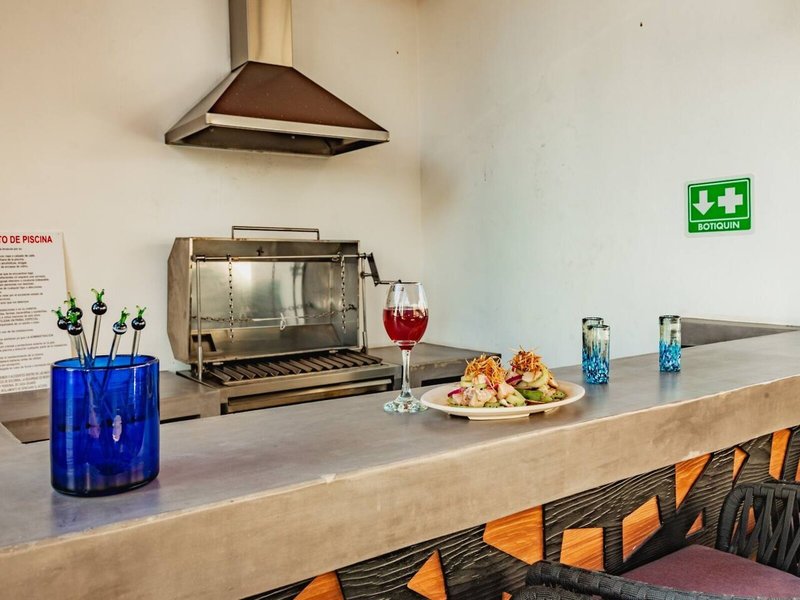 Emiliano 42 Condos Boutique 15