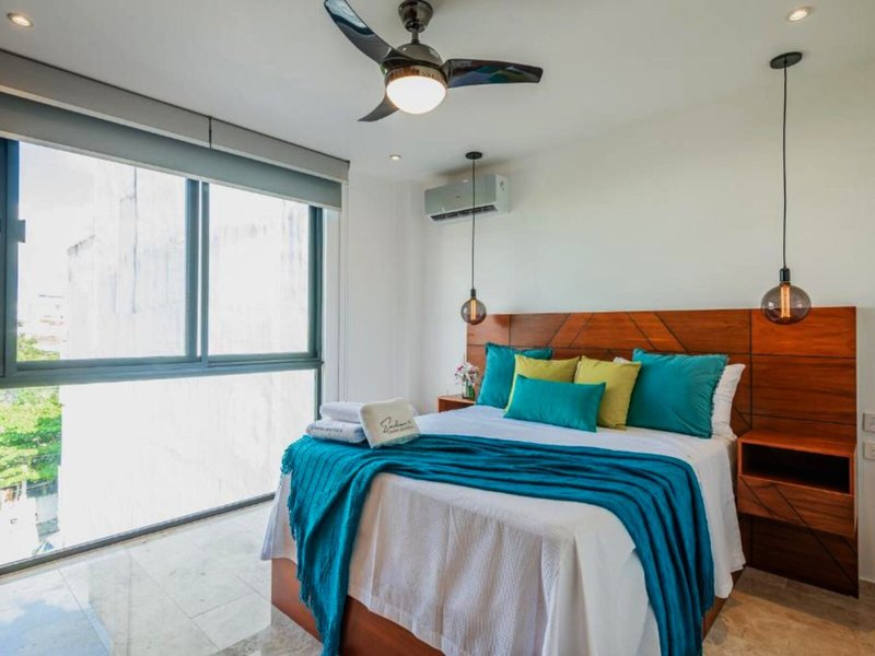 Emiliano 42 Condos Boutique 33