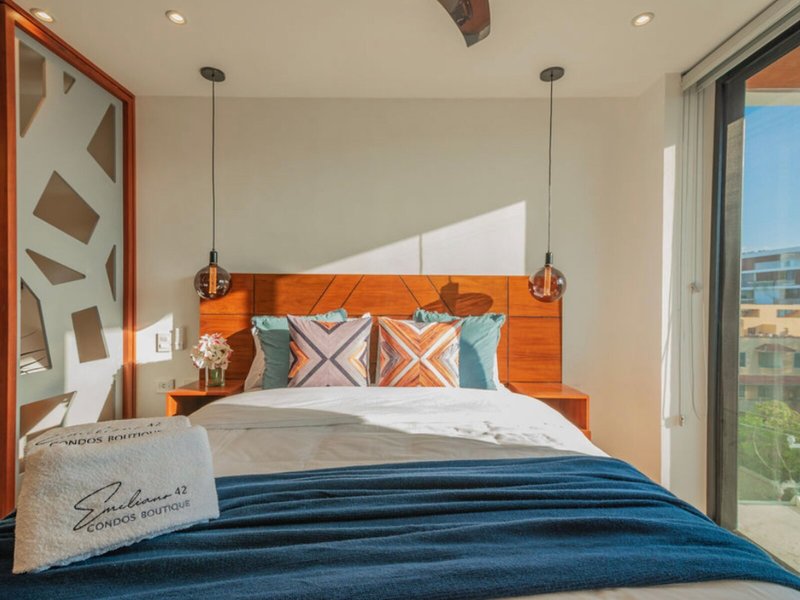 Emiliano 42 Condos Boutique 34