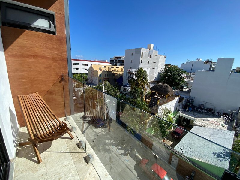 Emiliano 42 Condos Boutique 42