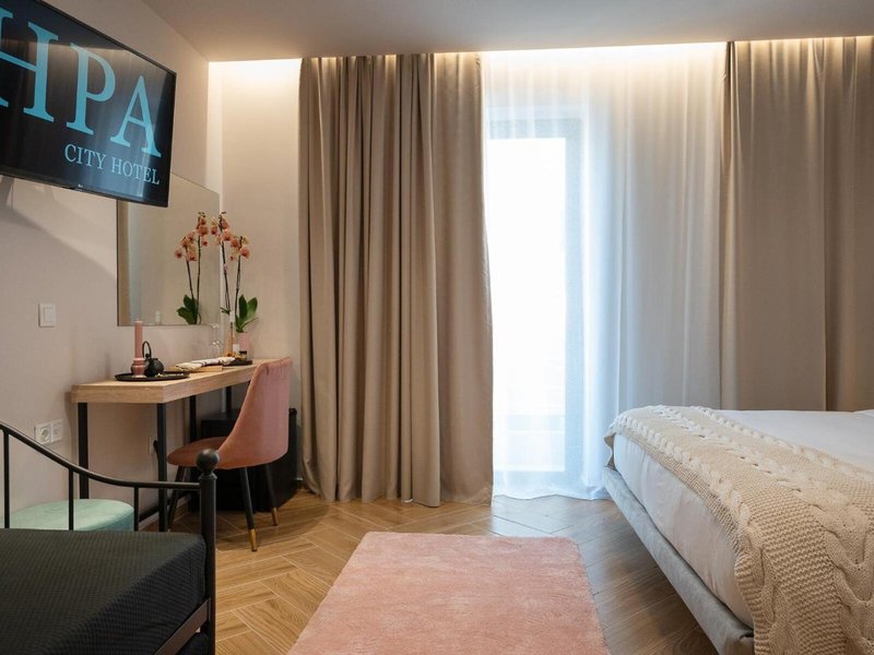 IRA Hotel 29