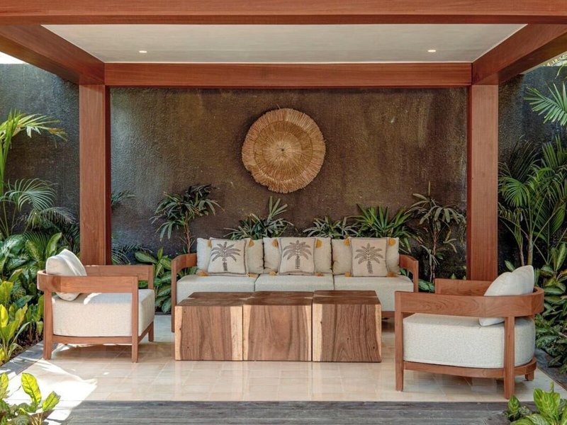 COCANA Resort 35