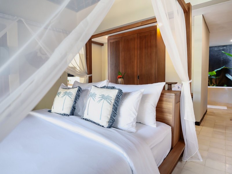 COCANA Resort 44