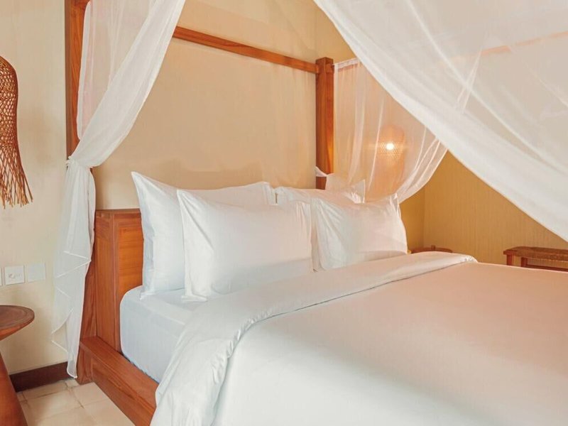COCANA Resort 45