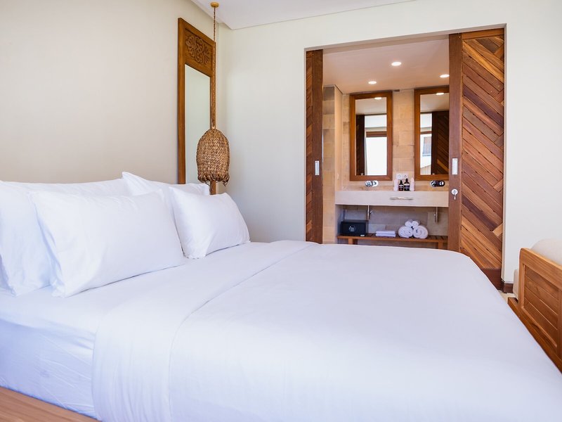 COCANA Resort 48