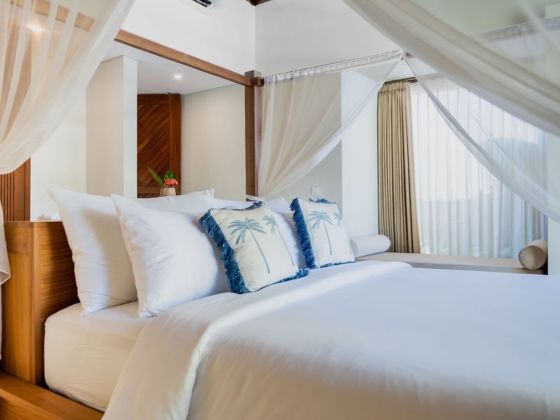 COCANA Resort 49