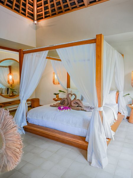 COCANA Resort 50