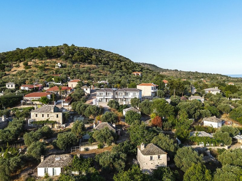 Helia All Seasons Apartments 1
