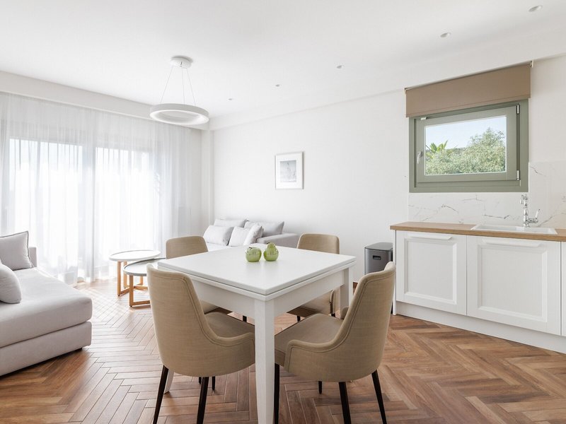Helia All Seasons Apartments 10