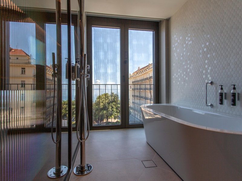 Keight Hotel Opatija, Curio Collection by Hilton 24