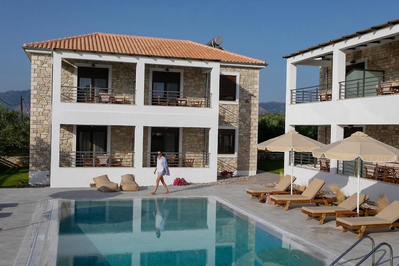 Michelangelo Suites & Apartments 2