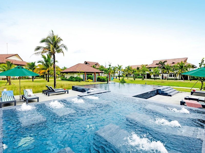 ROBINSON Nam Hoi An 10