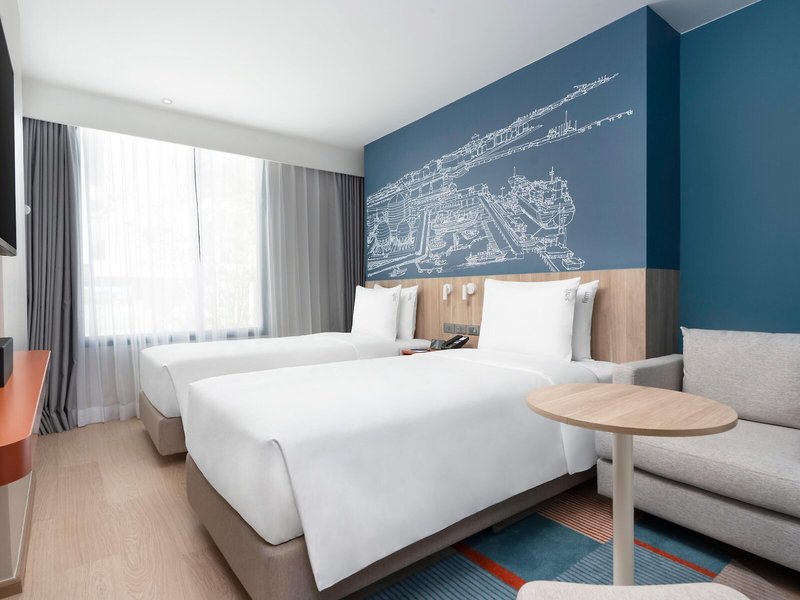 Holiday Inn Express Rayong 35