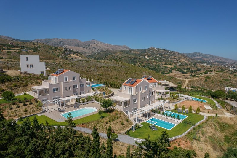 Blue Hills Villas 1