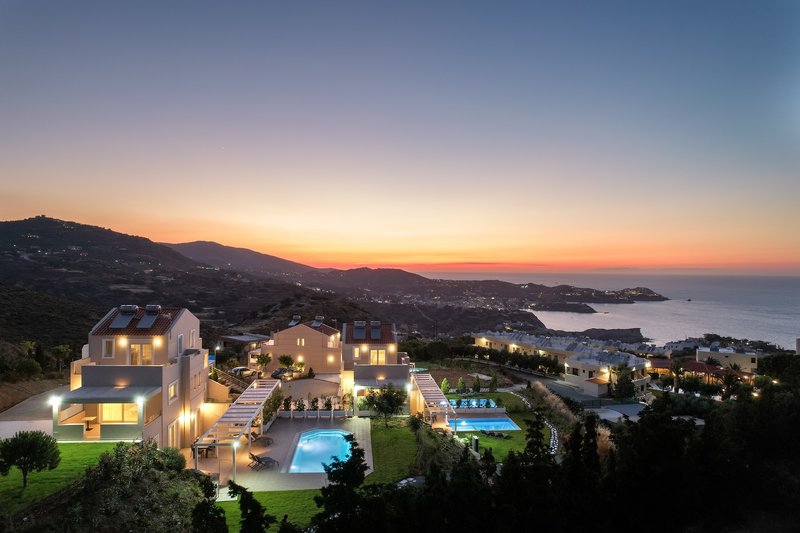 Blue Hills Villas 3