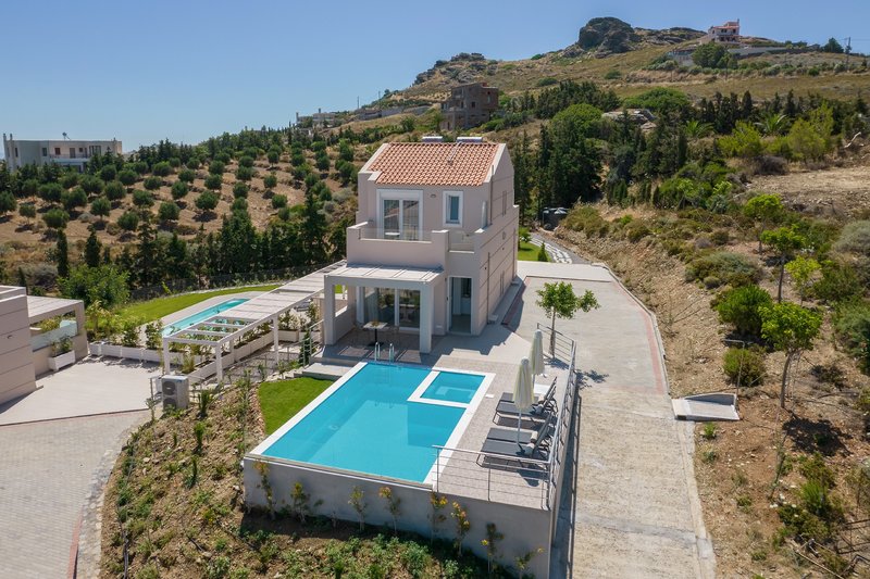 Blue Hills Villas 4