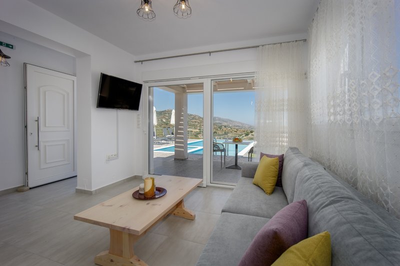 Blue Hills Villas 5