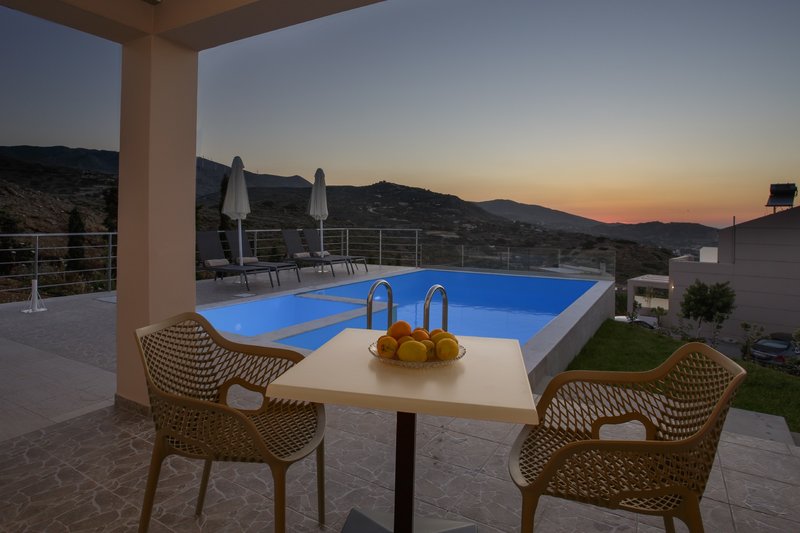 Blue Hills Villas 7