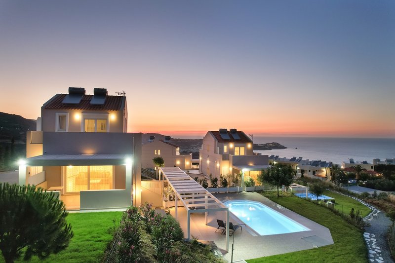 Blue Hills Villas 17