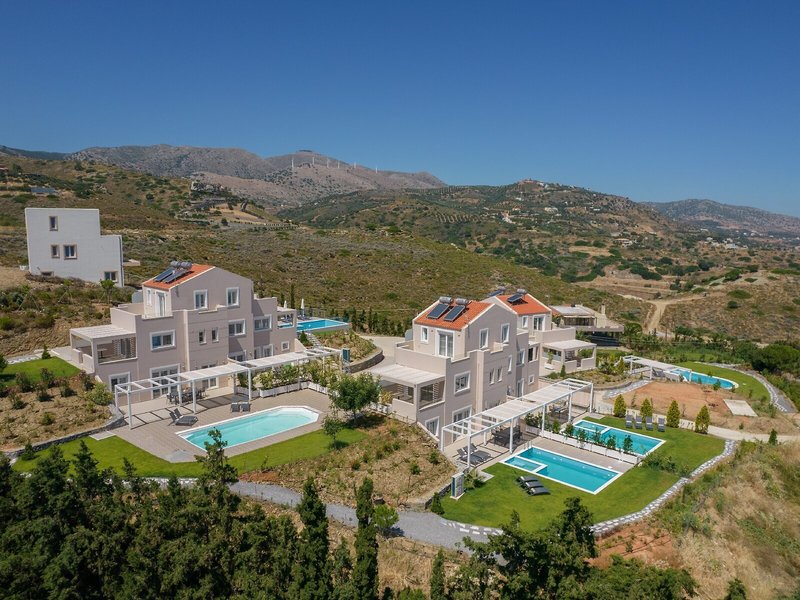Blue Hills Villas 4