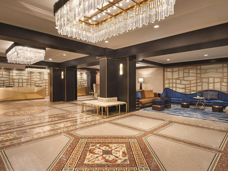 Radisson Martinique on Broadway 11