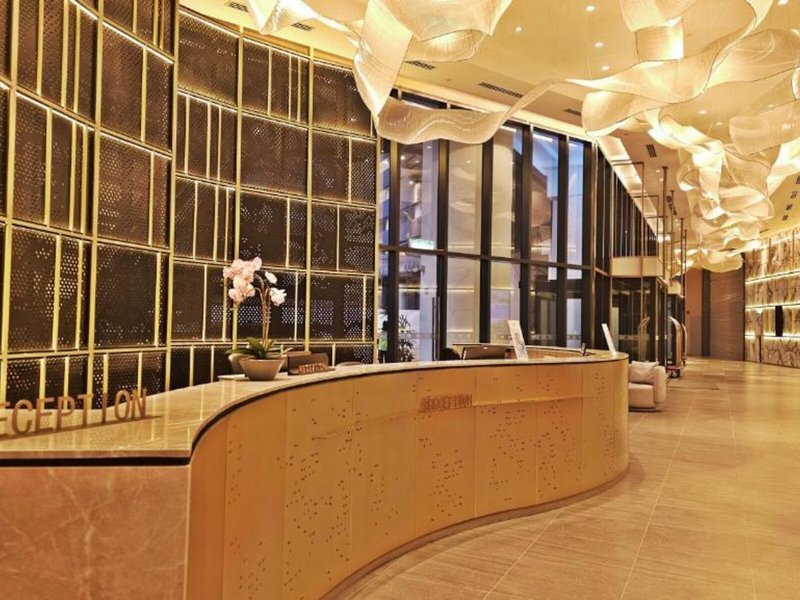 Wyndham Ion Majestic Hotel 7