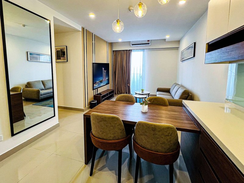 Wyndham Ion Majestic Hotel 11