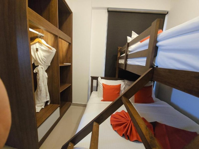 Wyndham Ion Majestic Hotel 18