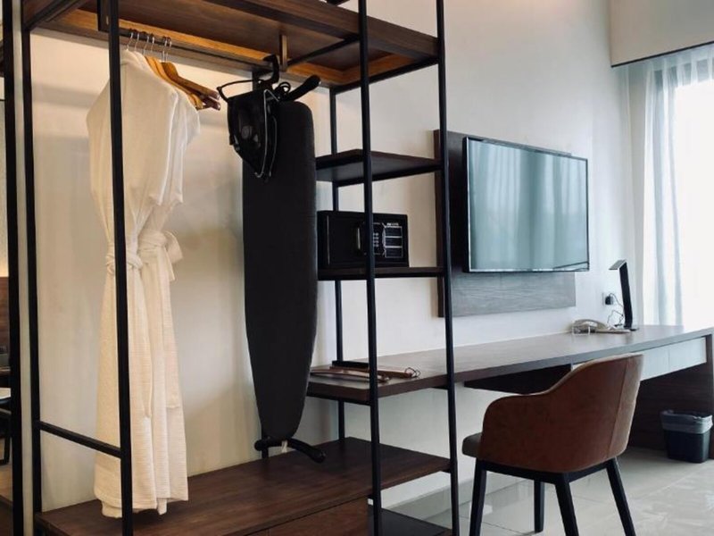 Wyndham Ion Majestic Hotel 29