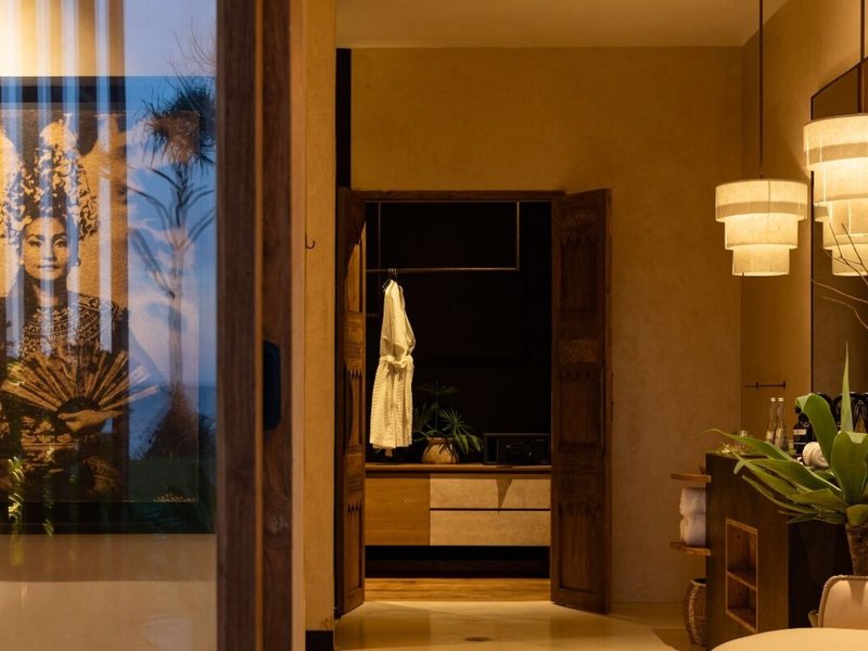 Oshom Bali 8