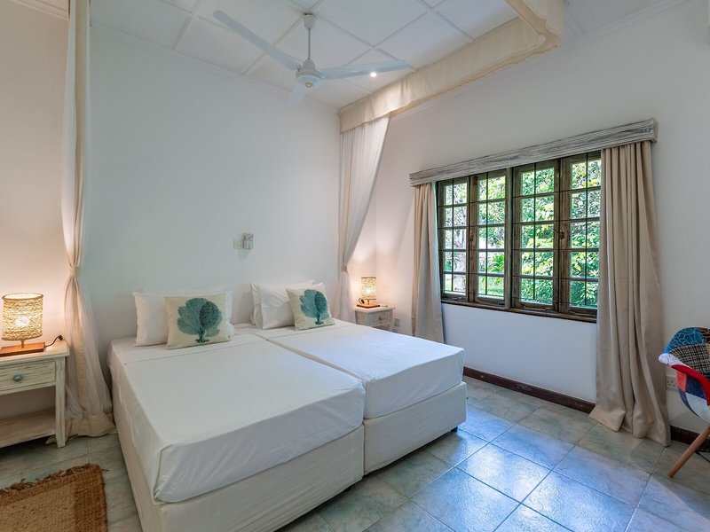 Hibiscus Home & Apartments 20