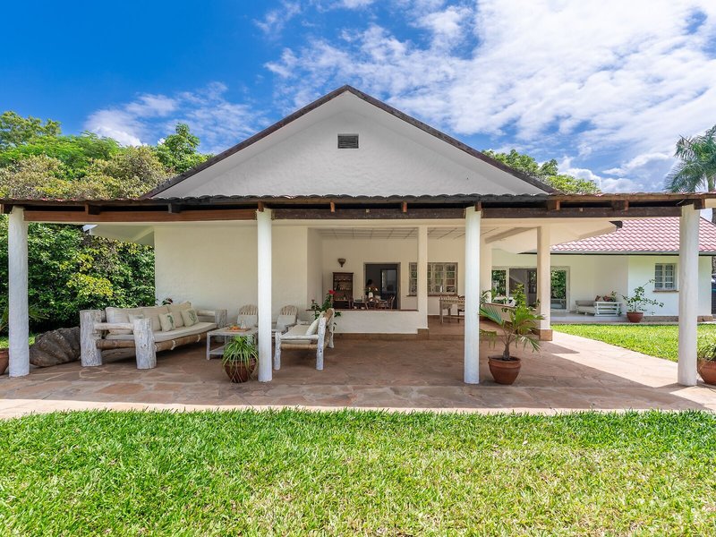 Hibiscus Home & Apartments 29