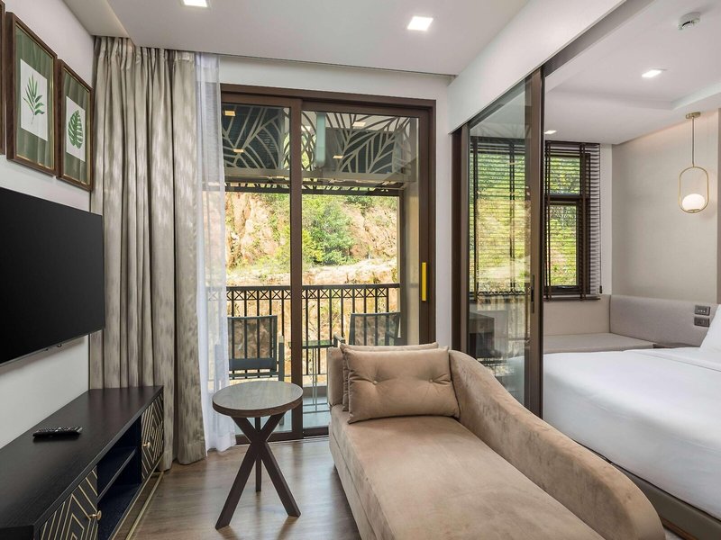 The Proud Karon Beach Phuket Trademark Collection by Wyndham 43