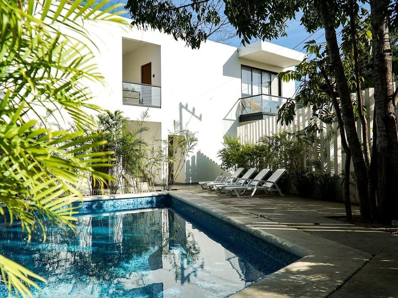 Deluxe Apartmets Azure 4
